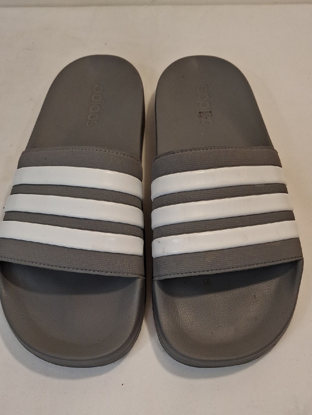 adidas Adilette Classic Gray  Slide Sandals with White Tag adidas Detail on Side